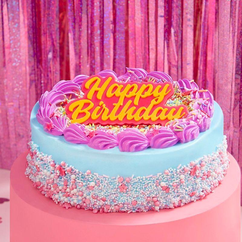 Bánh kem Baskin Robbins với thiết kế đáng yêu và hương vị thơm ngon phù hợp cho các bữa tiệc sinh nhật