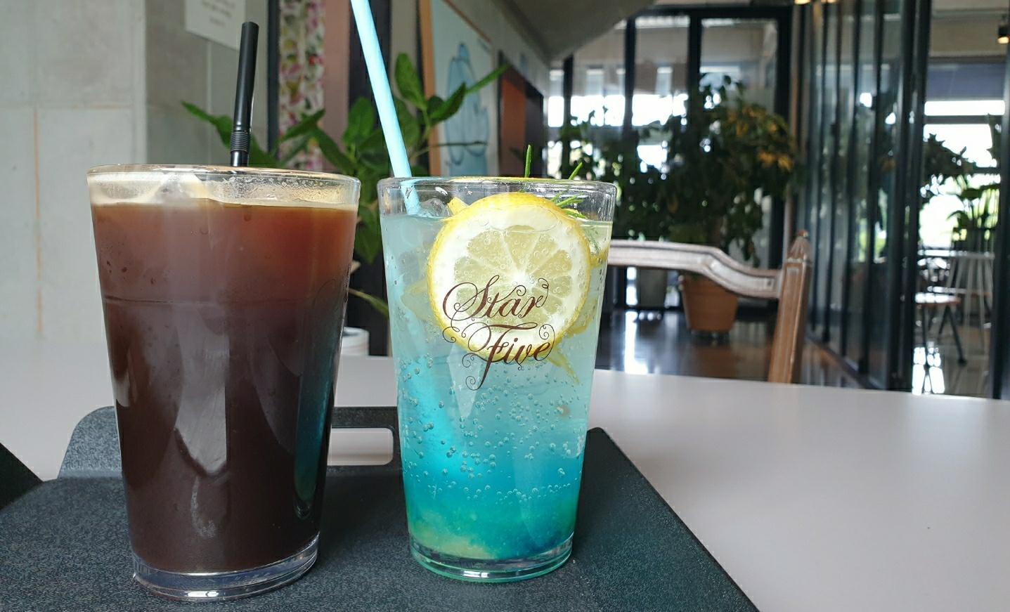 インチョン空港を眺められる巨大カフェ、インチョン空港を眺められるカフェ、仁川空港を眺められるカフェ、空港カフェ、空港近所カフェ、インチョン空港カフェ、仁川空港カフェ、仁川空港近所カフェ、周辺カフェ、仁川空谷、仁川、インチョン、インチョンカフェ、仁川カフェ、飛行機に近いカフェ、空港近く、仁川空港近く、パン屋、韓国パン屋、パン、韓国、ベーカリーカフェ