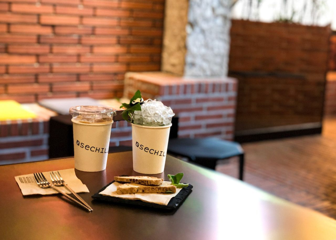 A Complete Breakdown Of Seoul Travel From Tourist Attractions And Parks To Food And Drinks | SEOUL TRAVEL GUIDE | Creatrip Locals