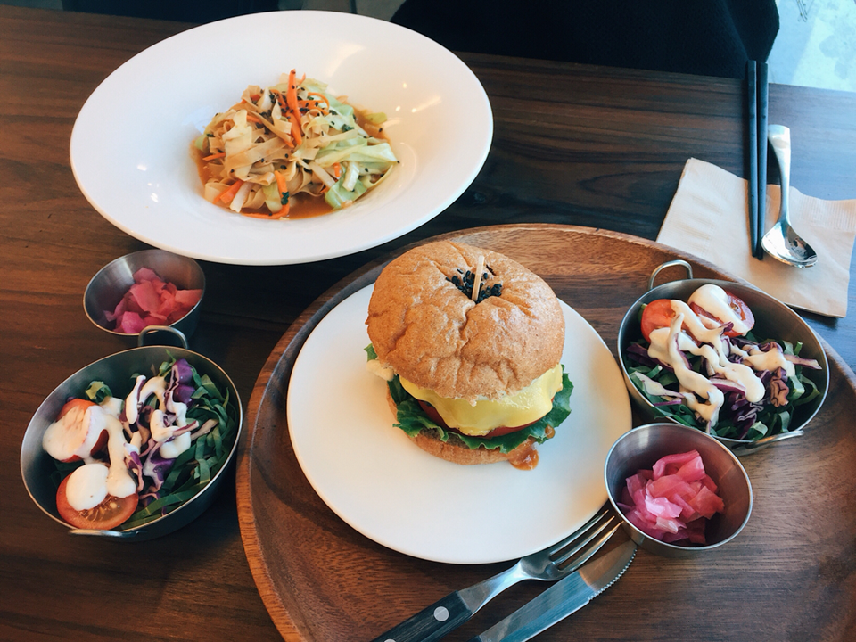 A Complete Guide On Vegan Eateries And Cafes In Korea