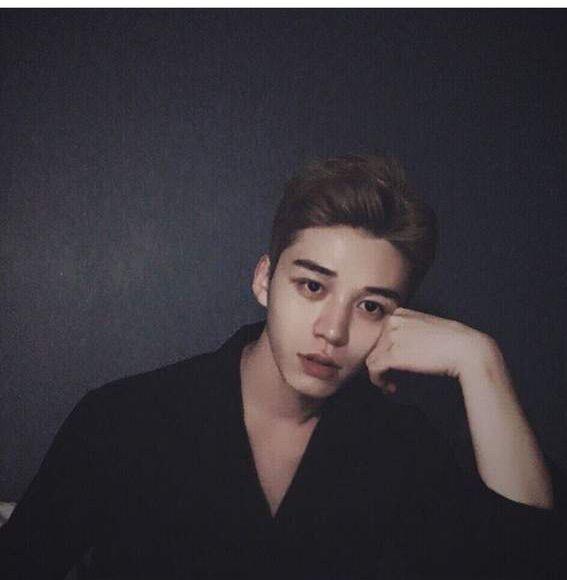 พบกับ 9 เมเนเจอร์นิมสุดหล่อของวงไอดอล ที่หลายคนเห็นแล้วต้องร้องว้าววว! หล่อและดูดีไม่แพ้ศิลปินเลย