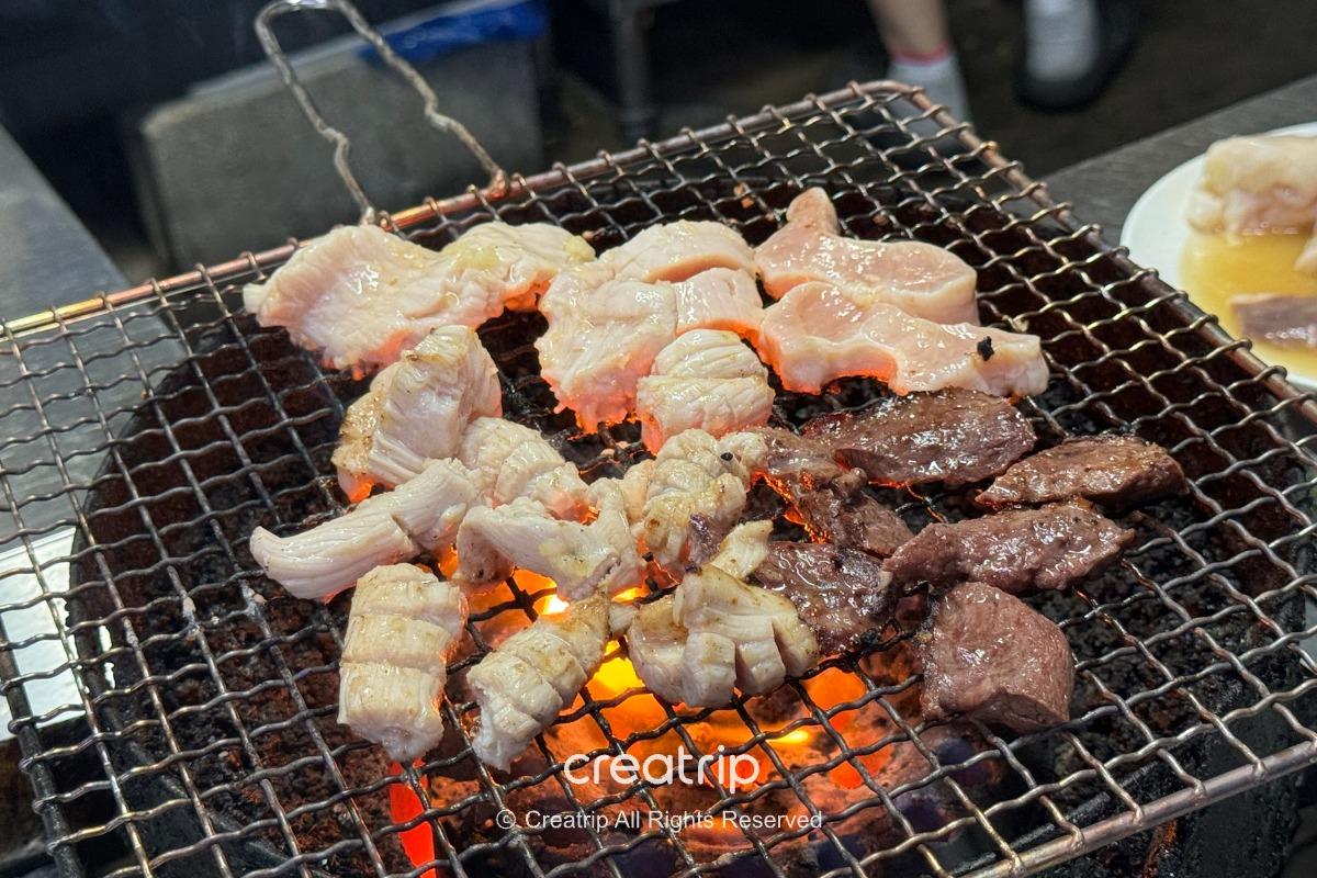 南浦洞・ペカヤンコプチャンの炭火焼き牛ホルモン