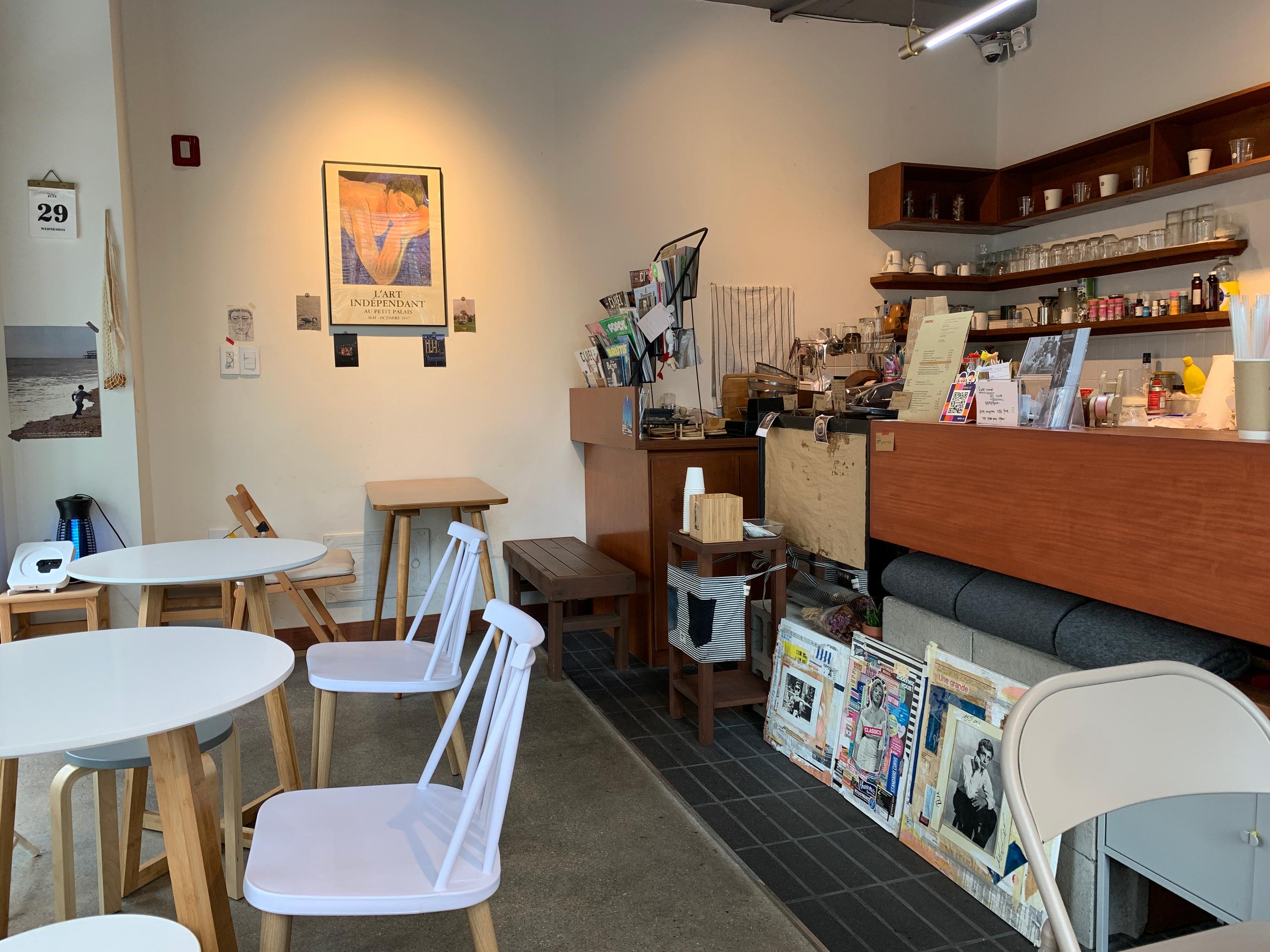 韓国カフェ カフェ 黒ごまデザート 黒ごまラテ ホンデカフェ ホンデ ヨンナム洞 ヨンナム洞カフェ OFFICEOF