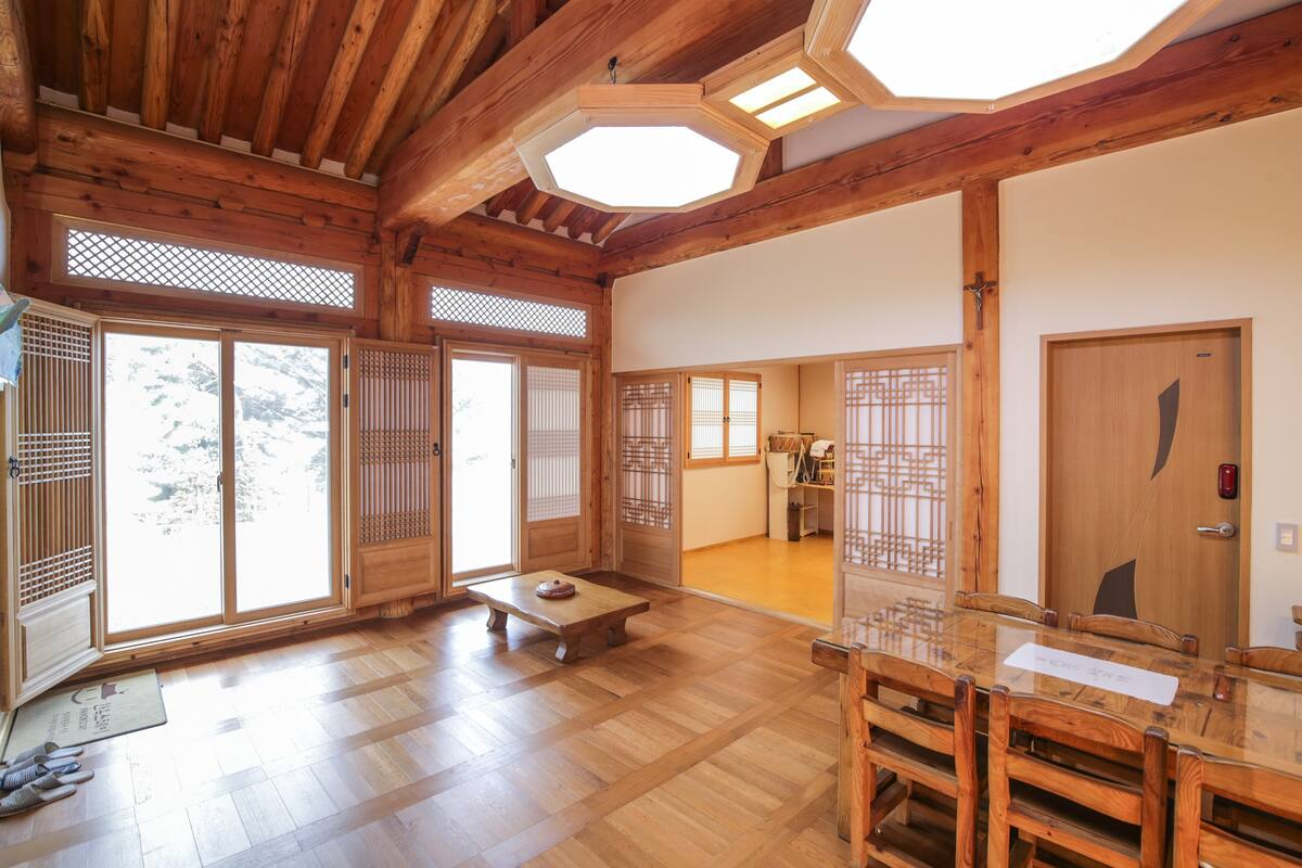 Best Hotels, Hanok Stays, Guesthouses, Rental Houses In Busan