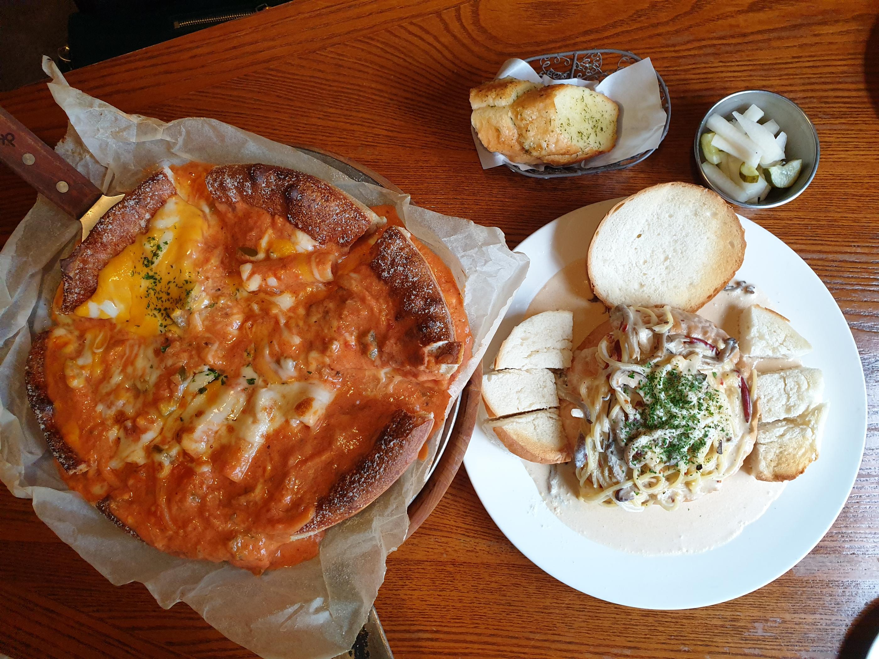 恵化、恵化駅、ヘファ、ヘファ駅、ソウル大、ソウル大学、ソウル大学医学部、韓国カフェ、韓国イタリアン、韓国パスタ、韓屋カフェ、パスタ、韓国、カフェ、大学路、テハンロ、テハンノ、マッチブ、演劇、韓国演劇、シカゴピザ、韓国シカゴピザ、韓国ピザ、韓国チーズ、パネパスタ、ソファコーヒー、リアルシカゴピザ