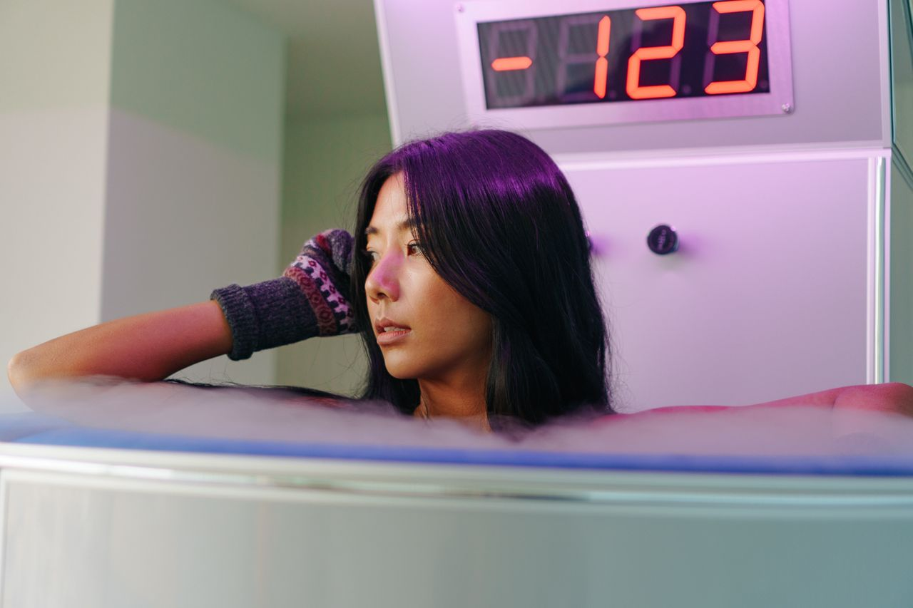 Beauty Salons & Clinics In Korea | Creatrip Locals' Guide Everything You Need To Know From Must-Buy Cosmetics To Beauty Clinics And Hair Salons!