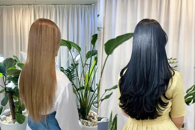 明洞のYe-Lead美容室でパープルピンクのヘアスタイル。