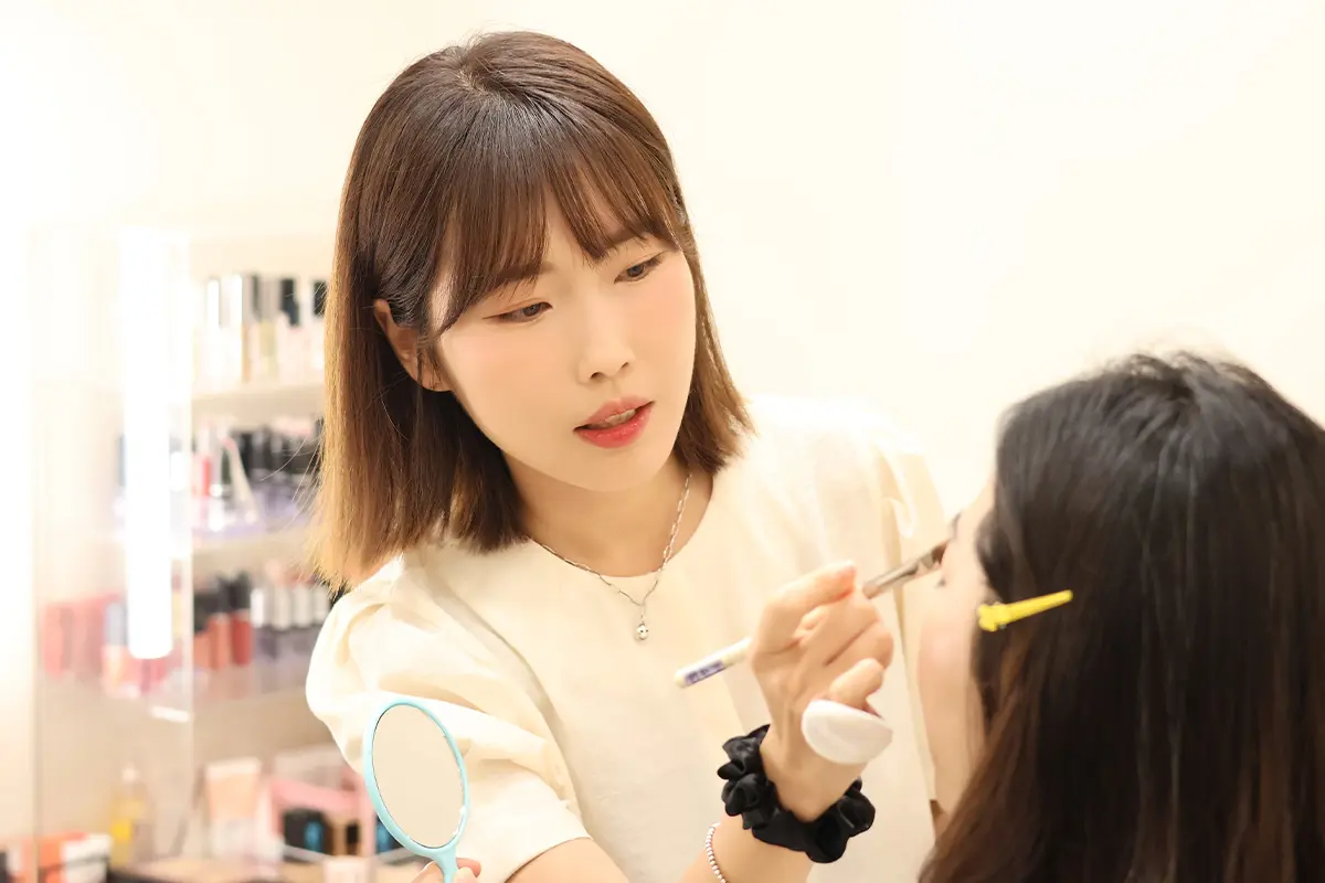 韓國化妝班 化妝班 韓國美妝 韓國化妝 韓妝 韓國化妝教學 MOI hair&makeup 價錢 翻譯 預約