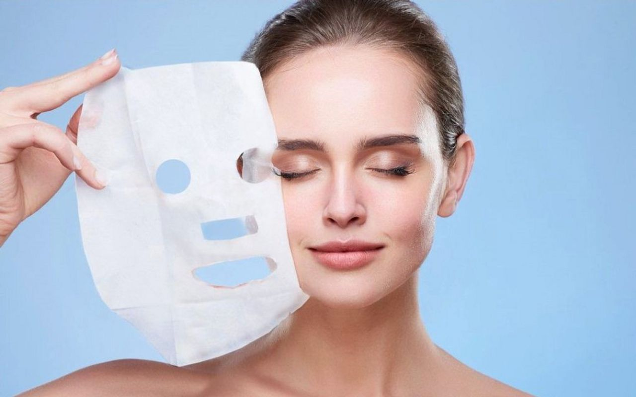 Beauty Salons & Clinics In Korea | Creatrip Locals' Guide Everything You Need To Know From Must-Buy Cosmetics To Beauty Clinics And Hair Salons!