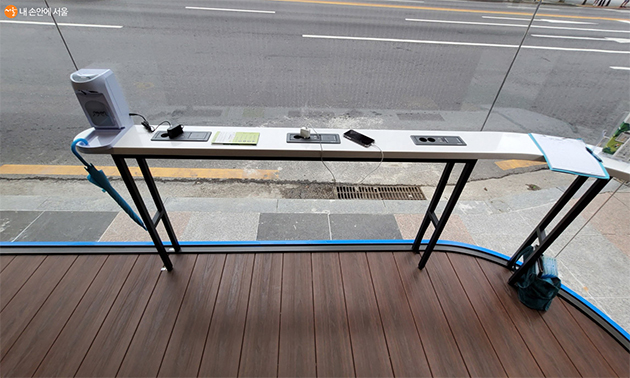 Smart Bus Terminals In Korea, With Air Conditioning, Wi-Fi, And Chargers. Expand To All Seoul By 2025.