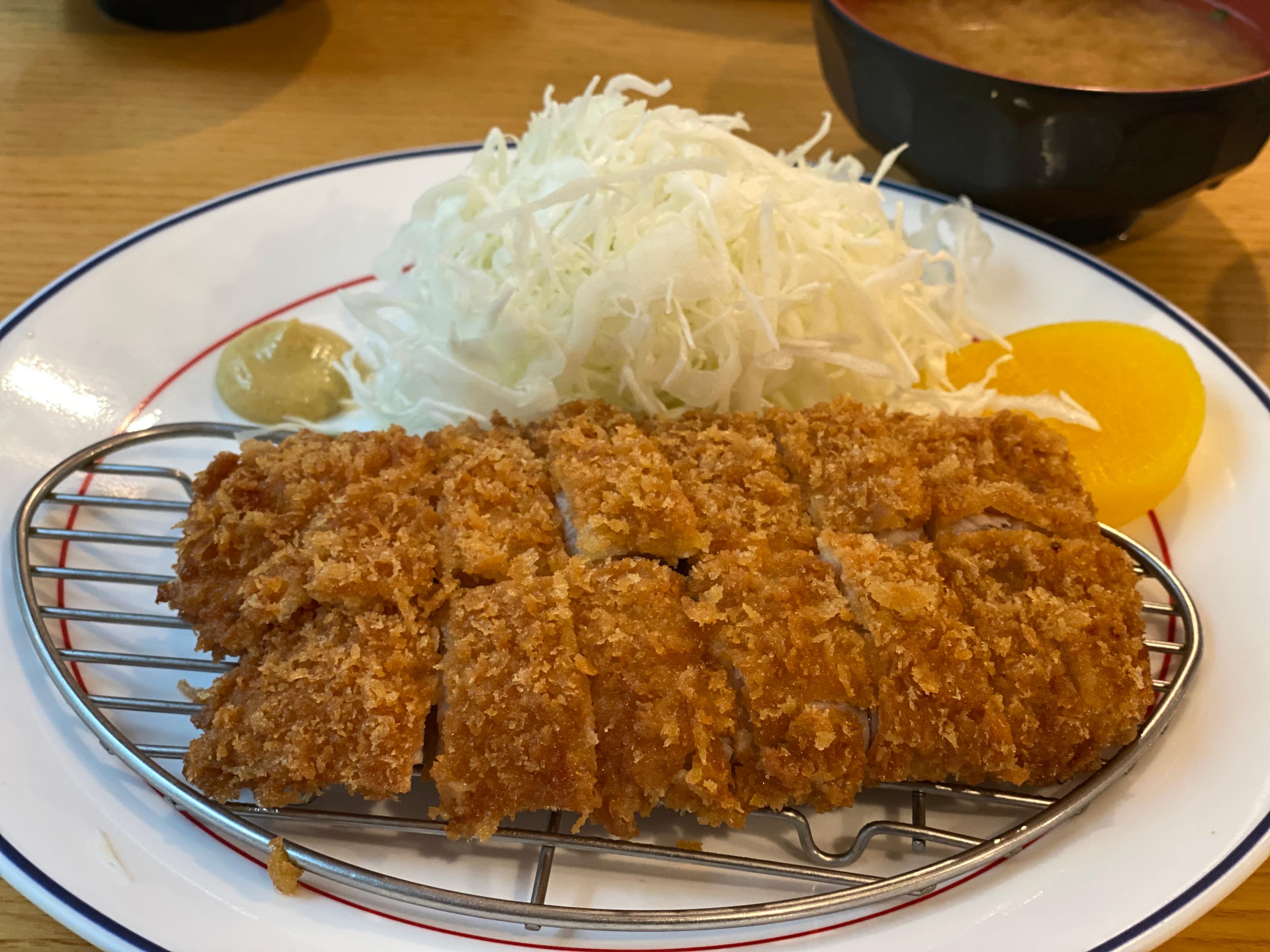 ミョンドン美味しいお店、ミョンドンとんかつ、명동돈까스、韓国とんかつ、韓国ひれかつ、日本食、韓国式日本食、明洞駅美味しいお店、人気のお店、話題のお店、明洞ランチ、水曜美食家、チーズとんかつ