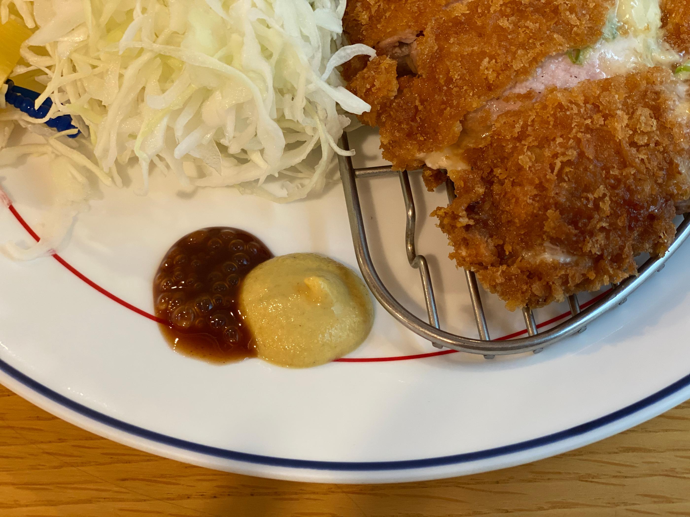 ミョンドン美味しいお店、ミョンドンとんかつ、명동돈까스、韓国とんかつ、韓国ひれかつ、日本食、韓国式日本食、明洞駅美味しいお店、人気のお店、話題のお店、明洞ランチ、水曜美食家、チーズとんかつ