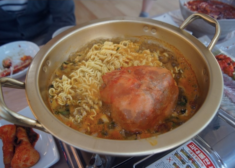 ซกโชที่ไม่ได้มีแค่ซอรัคซาน...เมืองท่องเที่ยวในคังวอนโด บรรยากาศดี ๆ มีทั้งทะเลและภูเขาครบเซต!