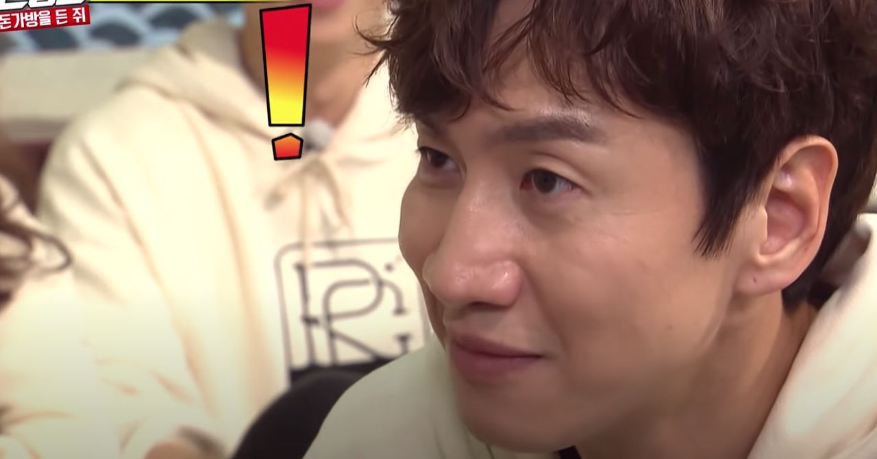 韓國男性驚訝的表情，顯示詫異或意外的情境