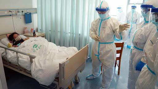 เมื่อวันศุกร์ที่ผ่านมาเกิดการประท้วงของแพทย์เกาหลีกว่า 1000 คน โดยมีสาเหตุมาจากนโยบายเพิ่มจำนวนแพทย์ของรัฐบาล ด้านสมาคมแพทย์เกาหลีกล่าวว่า นโยบายนี้ไม่สามารถแก้ไขปัญหาระบบสาธารณสุขได้