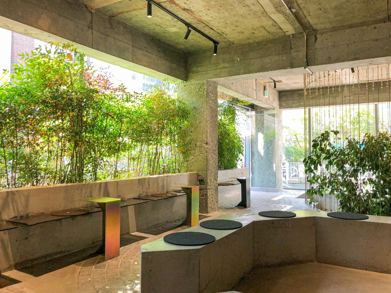 อินเนอร์ เซอร์เคิล! ถึงเวลาไปตามรอยอปป้าของพวกเรากับสถานที่ที่สมาชิก winner แวะไป ทั้งคาเฟ่, ร้านอาหาร พร้อมมุมถ่ายรูปเก๋ๆ คำเดียว 