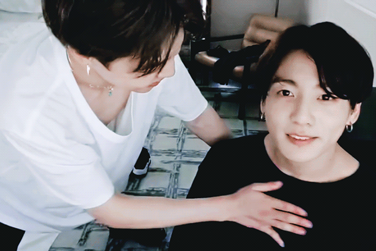 同對方講嘢最好喺右邊講 韓國禮儀