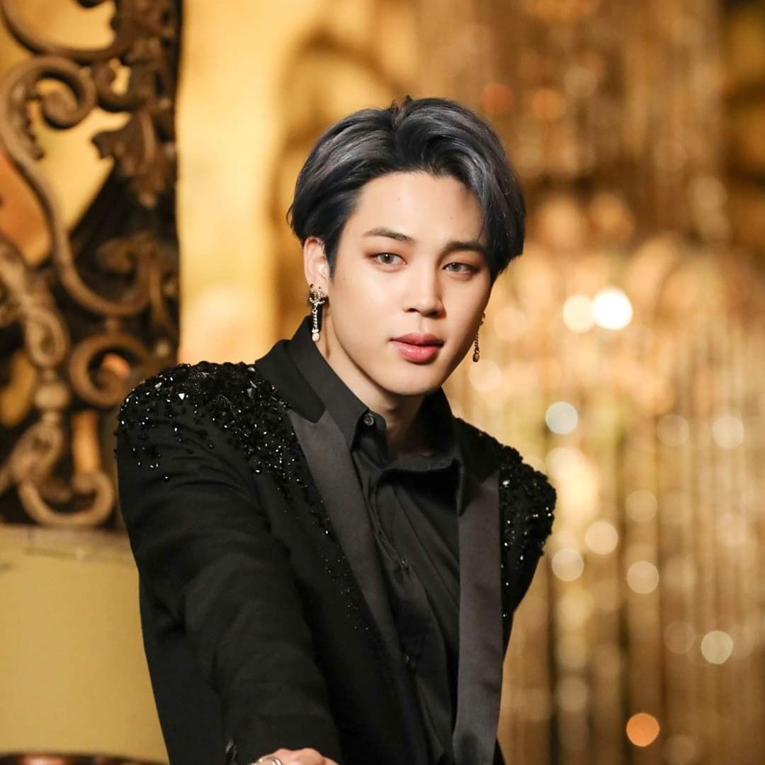 จัดอันดับความนิยมของไอดอลชายเดือนสิงหาคม จีมินได้ที่หนึ่งมากกว่า 20 เดือนติดต่อกัน! ม้ามืดมาแรง-ยุนดูจุนไต่อันดับขึ้นมาเป็นอันดับสามได้อย่างรวดเร็ว