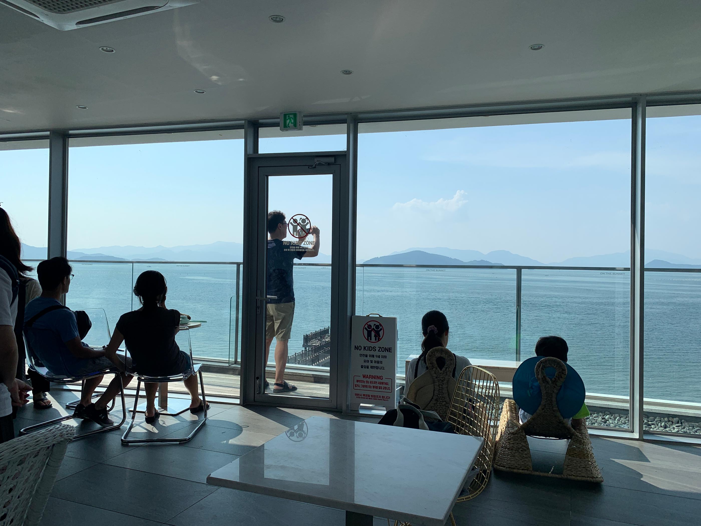 コジェ島　コジェド　巨済島　韓国地方旅行　韓国旅行　オーシャンビューカフェ　コジェ島カフェ　巨済島カフェ　海の見えるカフェ