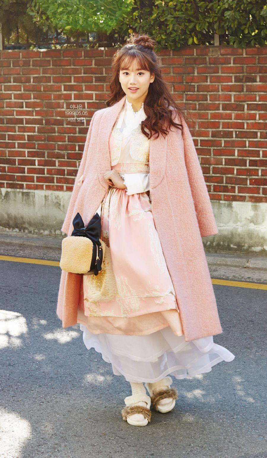 Luxury hanbok adorned with gold details, suitable for grand occasions