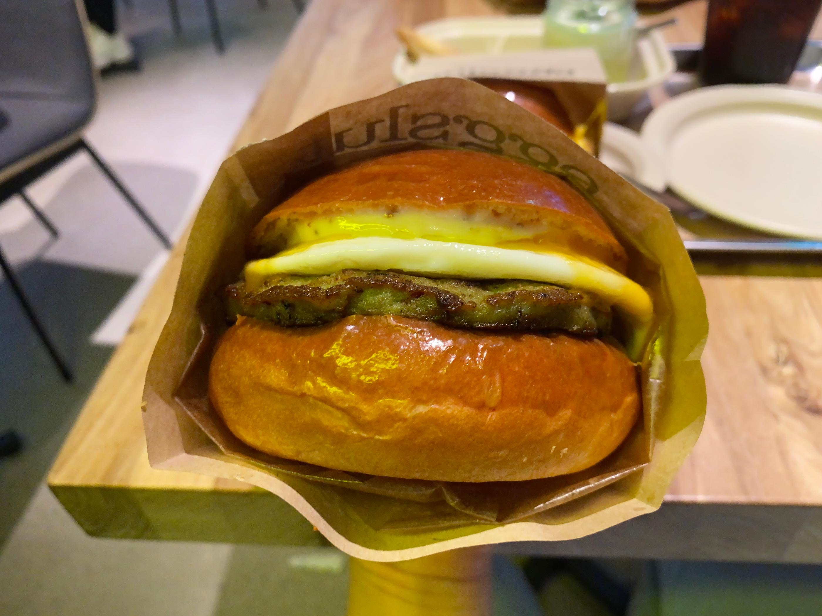 Creatrip: Eggslut | Starfield COEX - Seoul/Korea (Travel Guide)