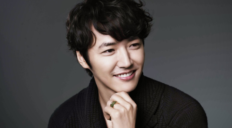 ユン・サンヒョンのポートレート写真