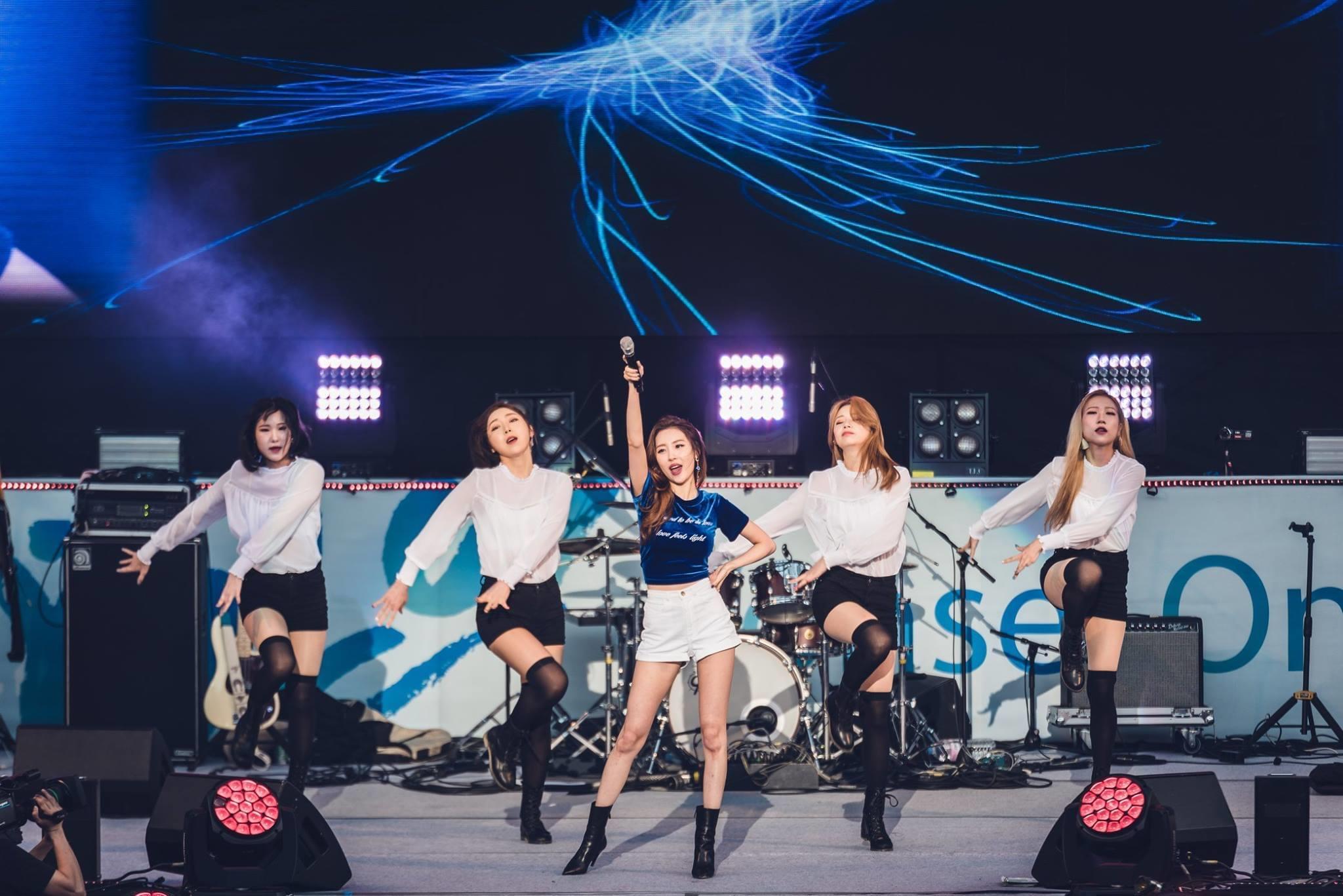 ดูคอนเสิร์ตไอดอลดัง ๆ แบบฟรี ๆ! งานที่ไอดอลใฝ่ฝันอยากมาแสดงคอนเสิร์ตสักครั้ง...ทั้ง IU BLACKPINK Twice ก็มางานนี้!