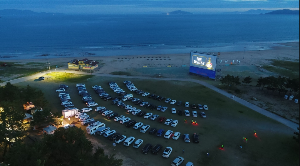 韓国、韓国映画、韓国映画文化、韓国映画の文化、韓国ドラマ、韓国俳優、ソンガンホ、パラサイト、半地下の家族、ファンジョンミン、チョジヌン、チョンジニョン、ユヘジン、イビョンホン、韓国演劇、韓国クリエイトリップ、クリエイトリップ、韓国映画館、韓国俳優、映画俳優、韓国映画俳優、クッキー映像、映画おまけ映像、アナと雪の女王、おまけ映像、ネイバー、韓国ネイバー、アベンジャーズ、吹替、字幕、韓国語字幕