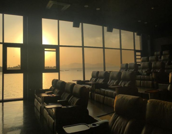 韓国、韓国映画、韓国映画文化、韓国映画の文化、韓国ドラマ、韓国俳優、ソンガンホ、パラサイト、半地下の家族、ファンジョンミン、チョジヌン、チョンジニョン、ユヘジン、イビョンホン、韓国演劇、韓国クリエイトリップ、クリエイトリップ、韓国映画館、韓国俳優、映画俳優、韓国映画俳優、クッキー映像、映画おまけ映像、アナと雪の女王、おまけ映像、ネイバー、韓国ネイバー、アベンジャーズ、吹替、字幕、韓国語字幕