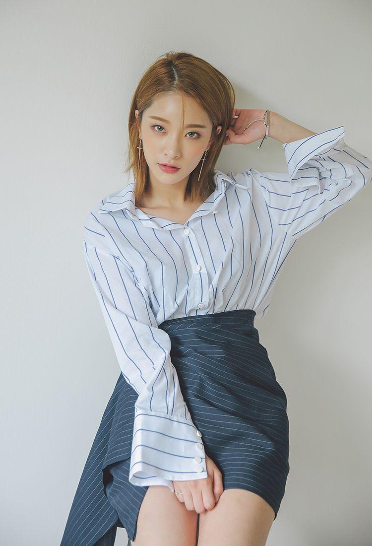 เกาหลีขึ้นชื่อเรื่องการซื้อของออนไลน์ โดยเฉพาะเสื้อผ้า แต่!จะแน่ใจได้ยังไงว่าจะซื้อมาถูกไซส์ถูกขนาดหรือเปล่า พบกับเทคนิคการช้อปเสื้อผ้าออนไลน์ตามฉบับสาวเกาหลีได้เลย