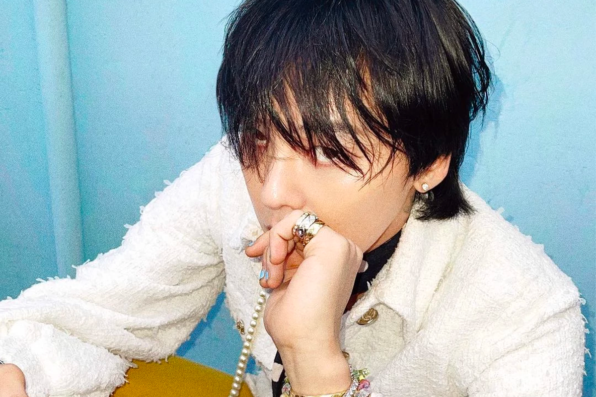 全球偶像BIGBANG成員G-DRAGON，在SM經歷五年練習生生涯才於YG出道，令人好奇若他在SM亮相時的模樣會是怎樣。