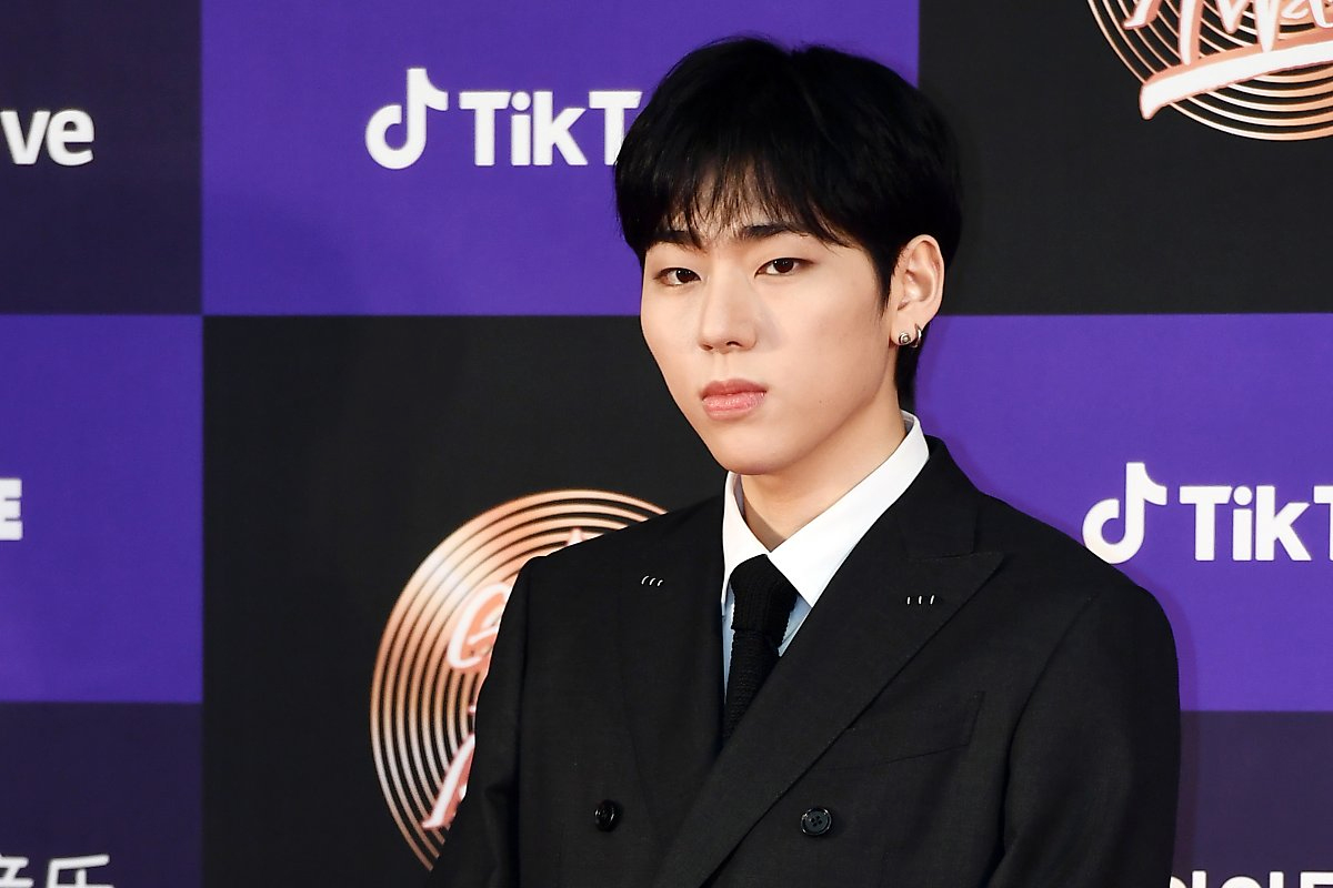 韓国、韓国アイドル、韓国俳優、韓国軍隊、韓国兵役