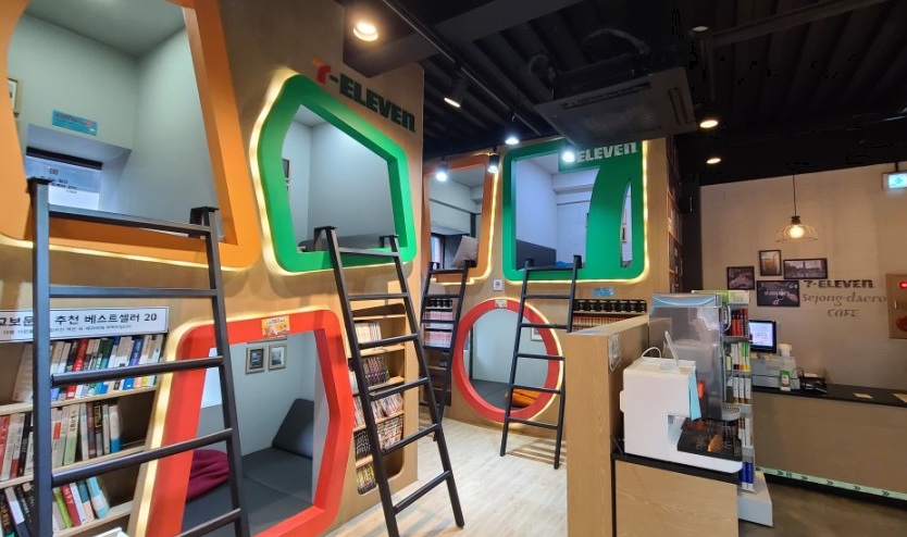 韓国、韓国コンビニ、韓国カフェ、コンビニ、カフェみたいなコンビニ、カフェスペース、韓国休憩、ロッテワールド休憩、ロッテワールドモール休憩、釜山コンビニ、ソウル市庁コンビニ、ソウル市庁