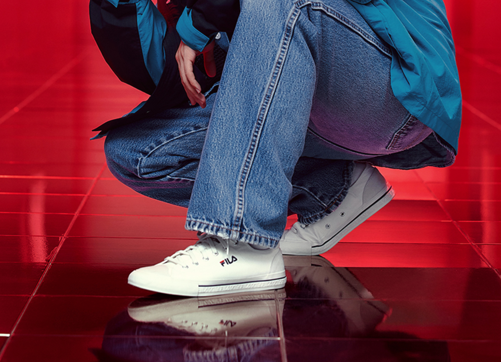 คอลเลคชั่นใหม่ต้อนรับฤดูใบไม้ร่วงจาก FILA x BTS [Go Beyond] อย่าช้า! รีบไปจับจองกัน