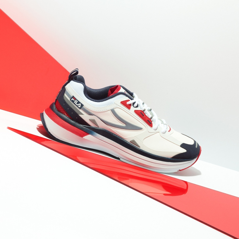 คอลเลคชั่นใหม่ต้อนรับฤดูใบไม้ร่วงจาก FILA x BTS [Go Beyond] อย่าช้า! รีบไปจับจองกัน