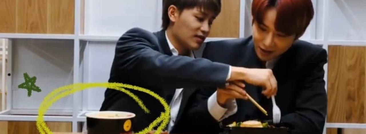 NCT127成員在V Live直播中享用來自Jil'Hal Bros的美食，三種不同肉類選擇。