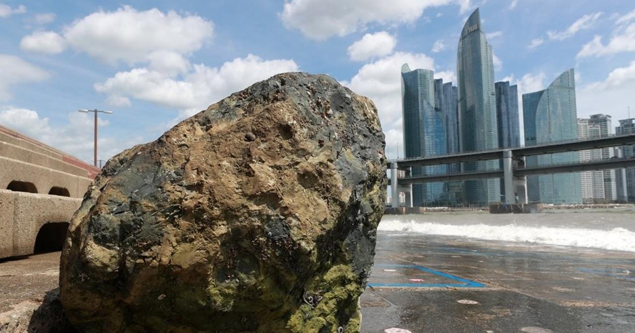 台風9号メイサークが韓国を突撃