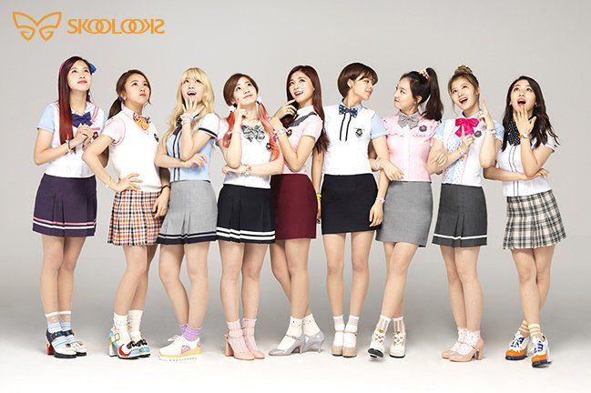 เมื่อชุดนักเรียนคือสิ่งที่คนรุ่นก่อนปลูกฝังให้เชื่อว่าคือ 