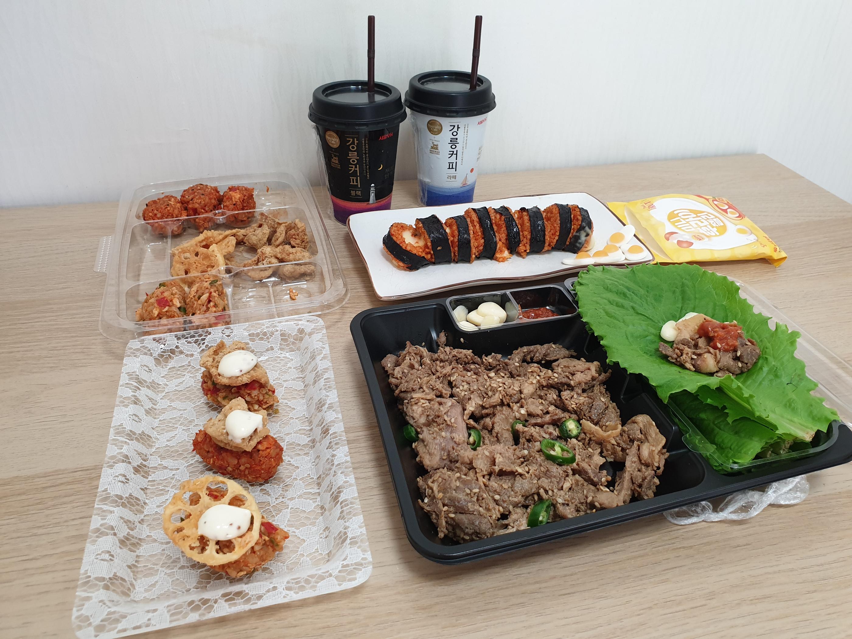 韓国、韓国旅行、韓国コンビニ、コンビニ、新商品、韓国コンビニ新商品、コンビニ新商品、新作、プルコギ、鶏皮、キンパ、キンパブ、チーズ、チーズキンパ、グミ