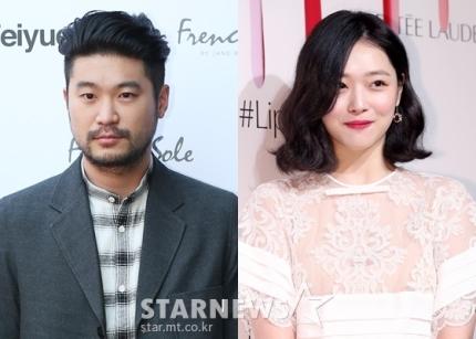 韓国のスターが登場するイベントで、華やかな衣装を身にまとった女性