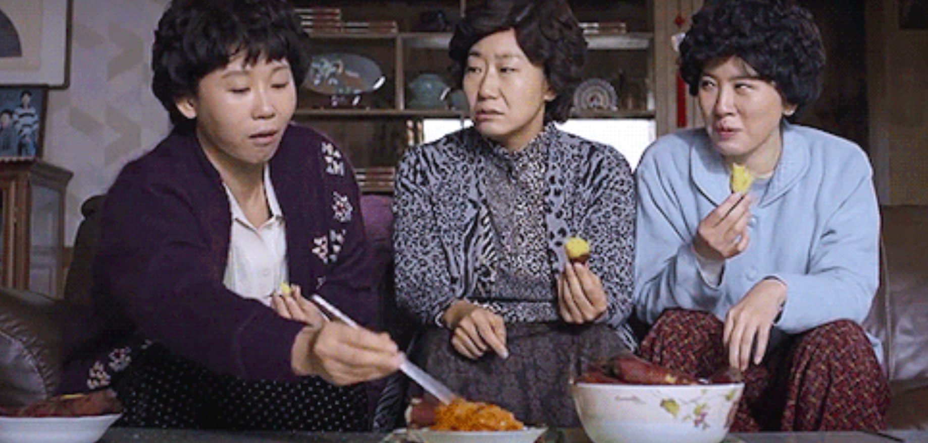 韓国アジュンマのユニークな特徴、韓国文化、アジュンマ、韓国おばさん、韓国地下鉄、韓国ハイキング、韓国旅行、韓国ファッション、韓国チムジルバン