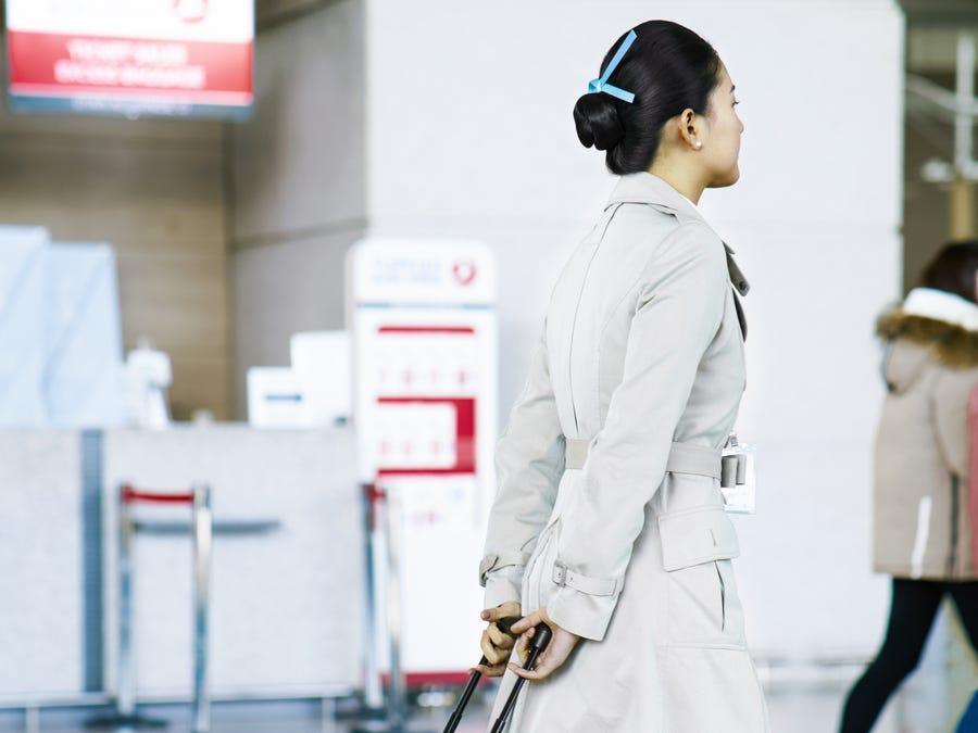 จริงหรือไม่...แอร์เกาหลีส่วนใหญ่ผ่านมีดหมอเพื่อให้ได้ใบหน้าในอุดมคติของบริษัท? แอร์ = เป็นเซเลบในชุมชน?