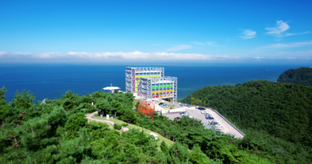 Gangneung Haslla Art World, Bild der Landschaft und des Gebäudes
