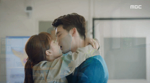 Les internautes coréens votent pour les meilleurs couples à l