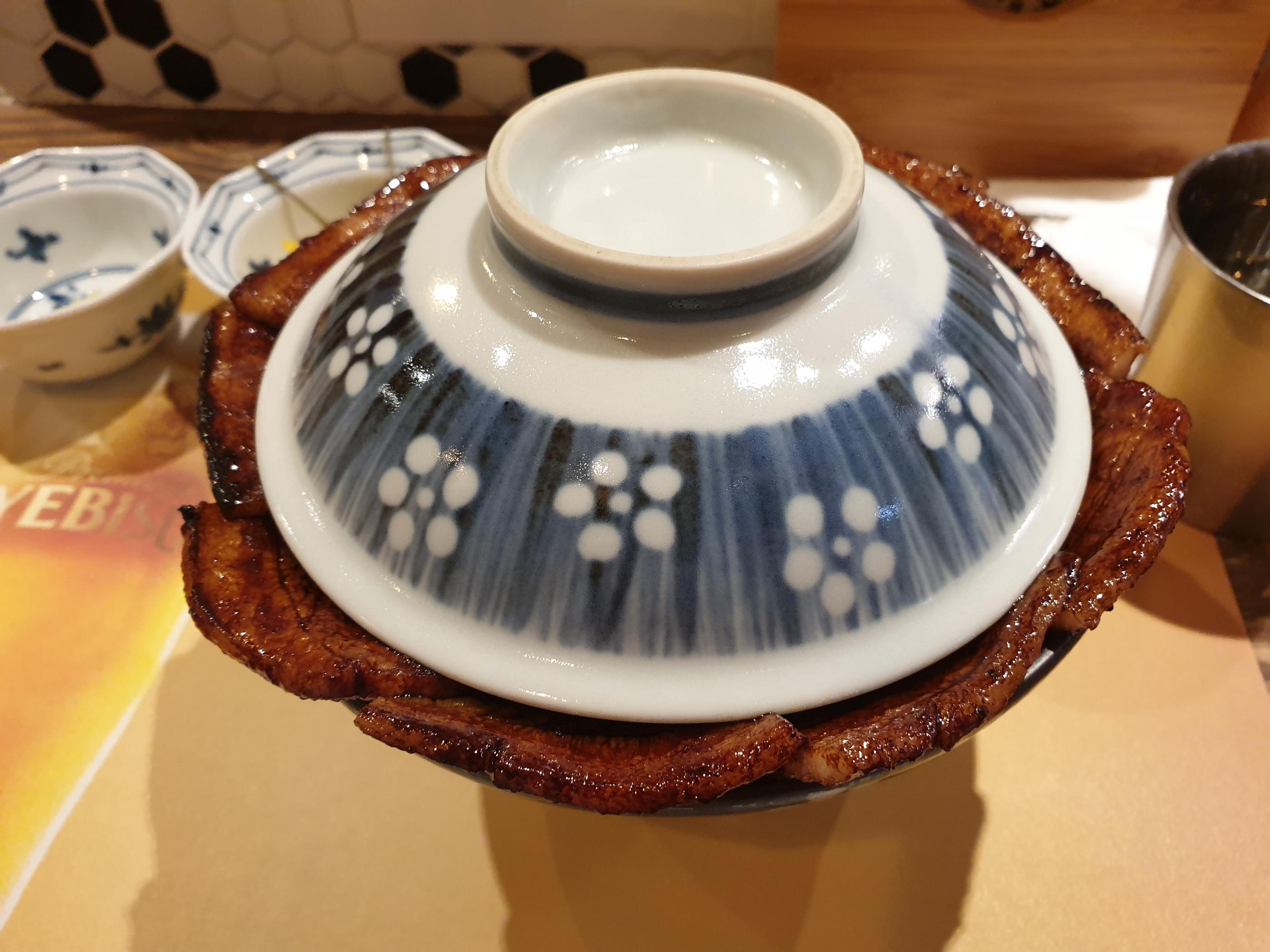 韓国、韓国料理、韓国豚丼、韓国日本料理、日本料理屋、豚丼、ぶたどん、ブタドン、韓国シンチョン、シンチョン、新村、北海道豚丼すみれ、日韓夫婦がやっているお店、日韓夫婦