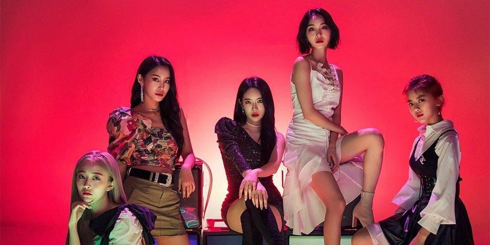 ภาพผลกระทบของโควิดต่อค่ายเพลงเกาหลี แสดงถึงความไม่แน่นอนและการปรับตัวของวงการเพลงท่ามกลางสถานการณ์การระบาด