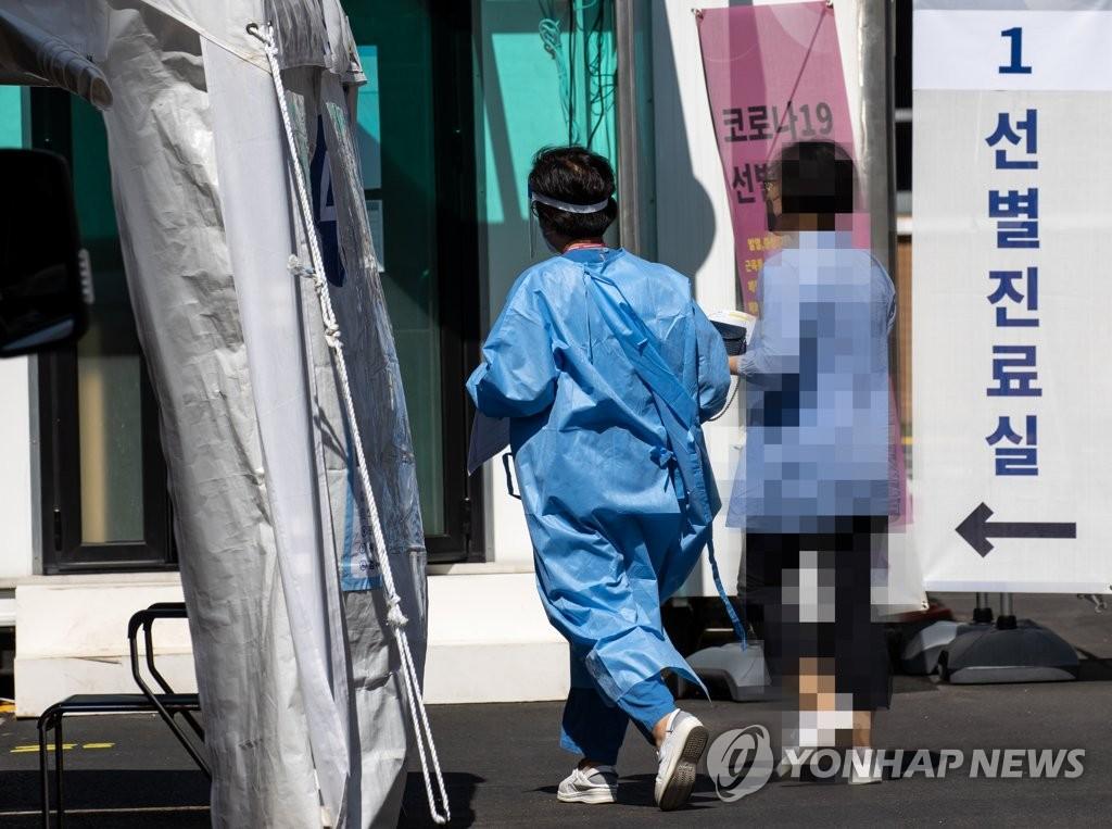 รัฐบาลเกาหลีใต้รณรงค์ให้ประชาชนงดกลับบ้านช่วงวันหยุดชูซอกที่กำลังจากมาถึงในอาทิตย์นี้ เพื่อหลักเลี่ยงการแพร่เชื้อโควิด 19 ให้กับผู้สูงอายุ