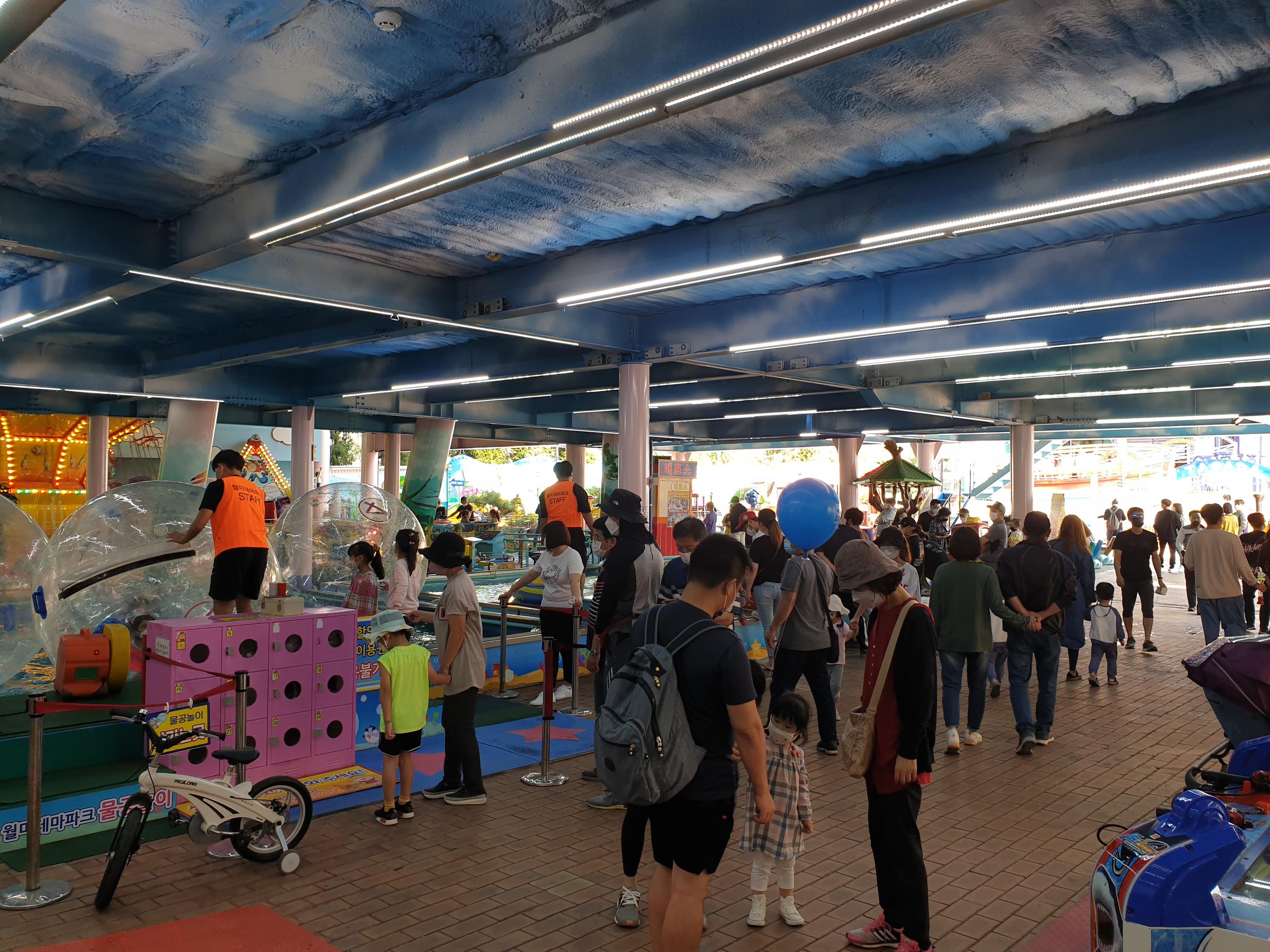 韓国、韓国レストラン、洋食、韓国洋食、サイコだけど大丈夫、キムスヒョン、ソイェジ、月尾島、ウォルミテーマパーク、ウォルミド、韓国カフェ、カフェ、撮影地、ロケ地、韓国遊園地、チャイナタウン、壁画村、韓国ドラマ、イェジョン、藝殿、海の見えるカフェ、仁川大橋