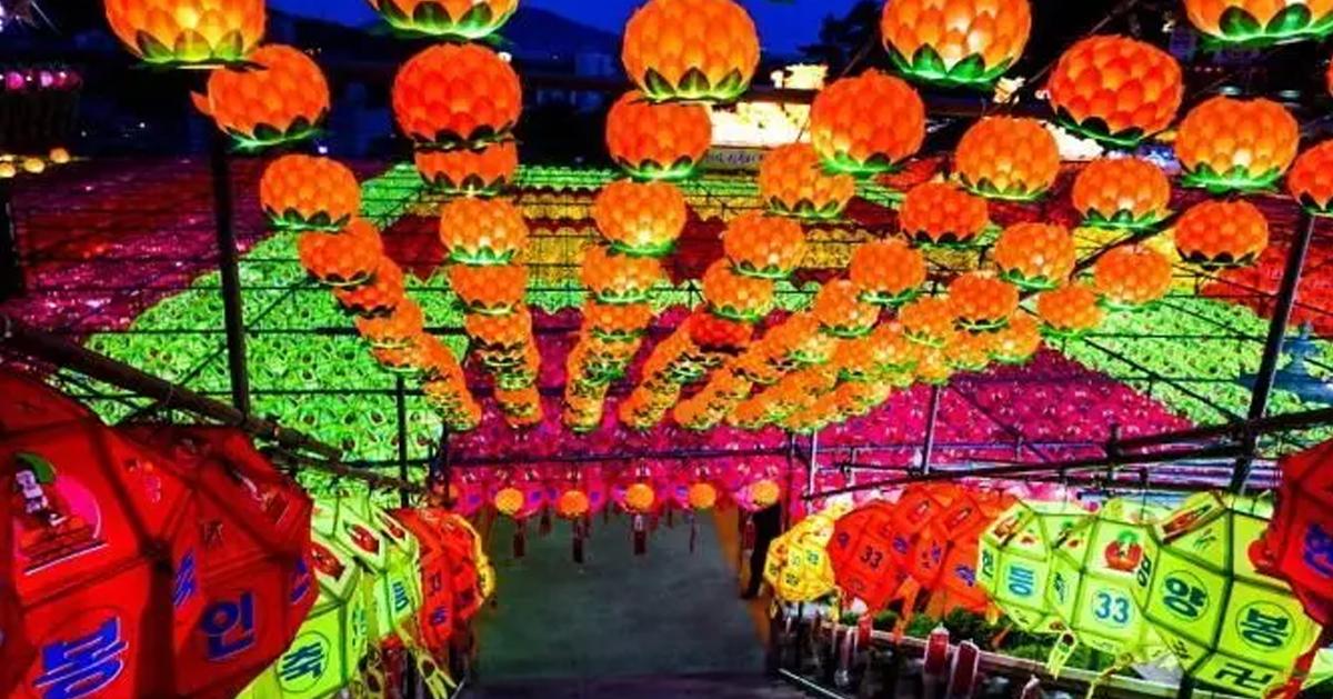 釜山「三光寺燃燈節」探訪