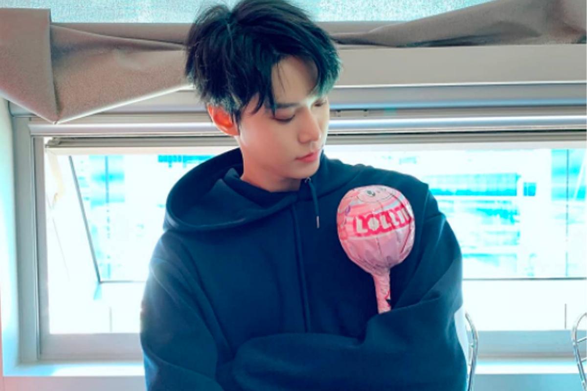 韓國流行穿搭的連帽衞衣，非常舒適和時尚，適合成為K-pop風男神。